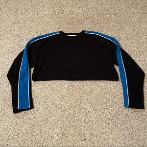 WOMEN'S MONTANA BLUE CROP TOP SWEATER